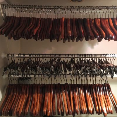 ハンガー（備品）ご自由にお使いください。